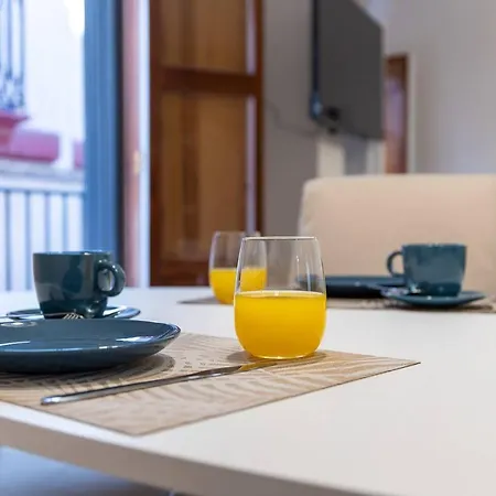 Apartment En Santa Cruz. Diseno Y Ubicacion