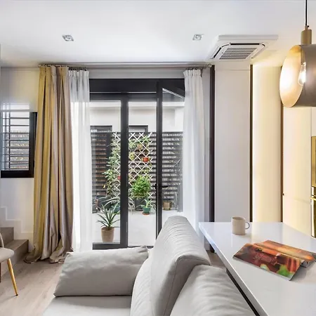 Unika Homes Faustino & Terrace Apartment