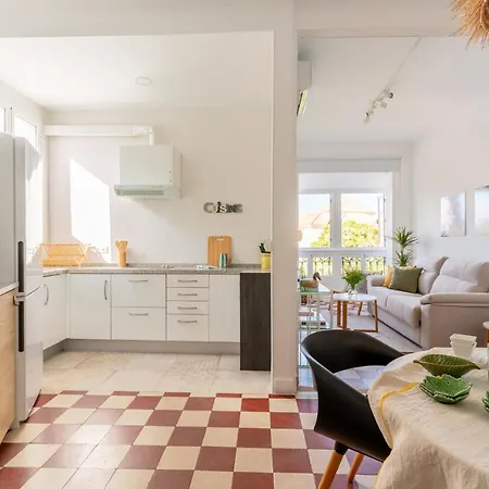 Centrico Y Luminoso Apartment