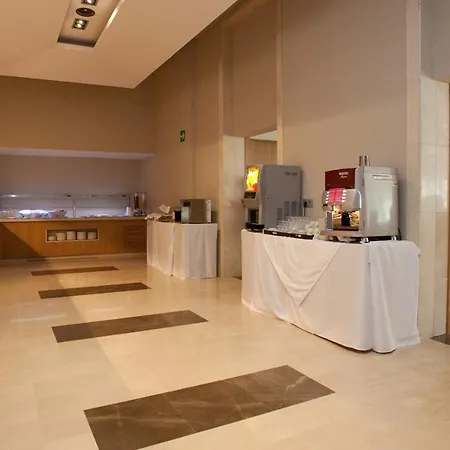 M.a. Congresos 4* Sevilla