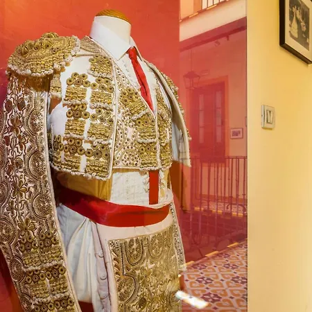 La Casa Del Maestro Boutique *