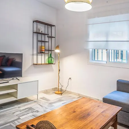 Flipanddo Triana Apartment Seville