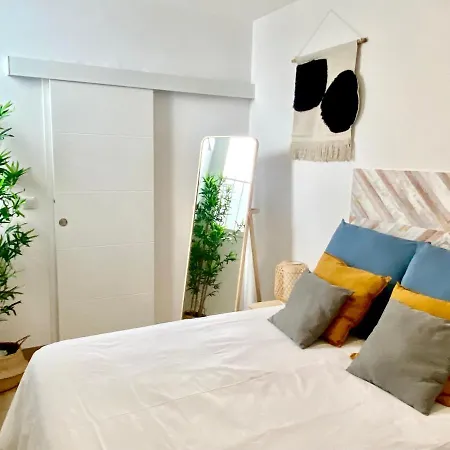 Apartment Inocentes Seville