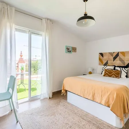 Apartment Sunny Study In Triana *