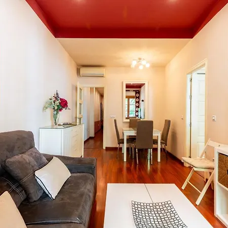 Lujoso Apartamento En Triana Apartment *