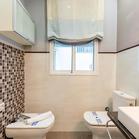Lujoso Apartamento En Triana Apartment *