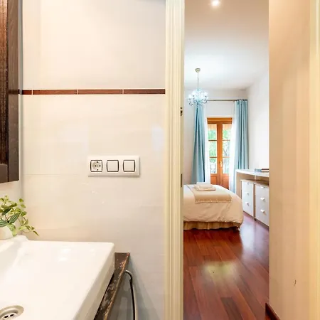 Lujoso Apartamento En Triana Apartment *