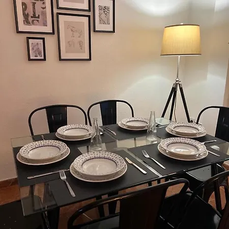 Turistico R. Gonzalez Abreu Apartment Seville