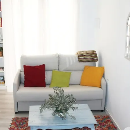 Sweet Catalina-centric 4 Guests Seville
