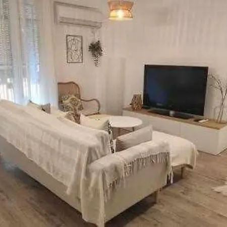 Isg Alameda 2 Apartment