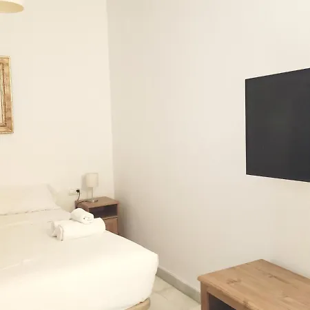 Apartamento Estudio Morgado.tranquilidad. Calle De Dios! Sevilla