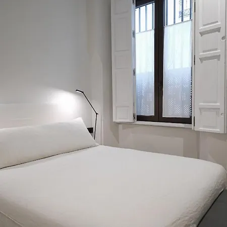 Luxury, Art And Deco Apt Para 4pax Cerca De Plaza De Espana Apartment