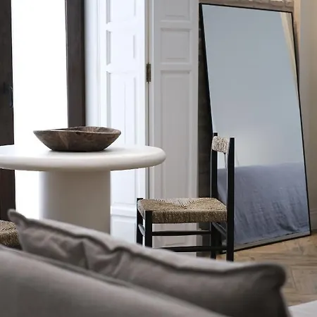 Elegante Apartamento Para 4 Pax Cerca De La Plaza De Espana Apartment *