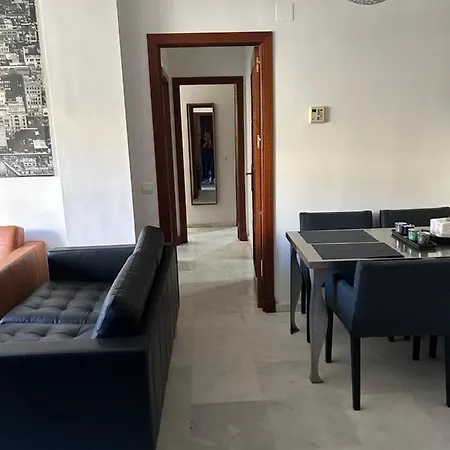 Apartment Proximo Al Centro De 2 Con Piscina. Seville