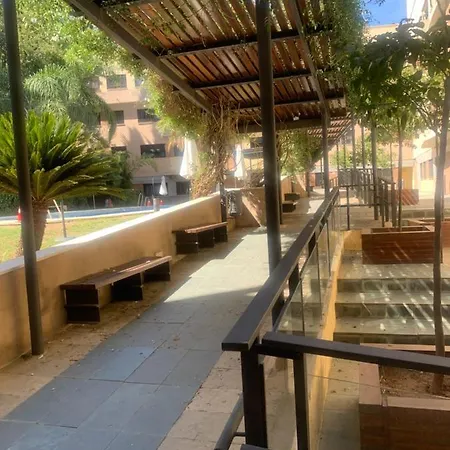 Proximo Al Centro De 2 Con Piscina. Seville