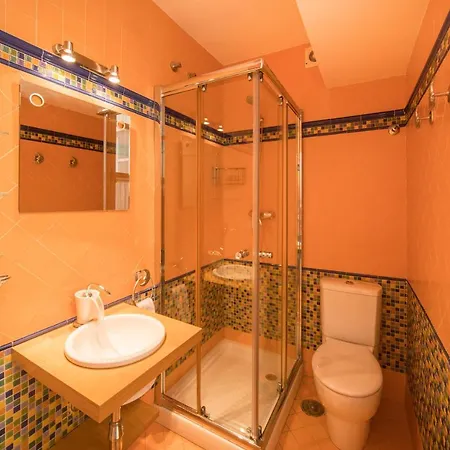 Rey De Flats - Arenal Seville