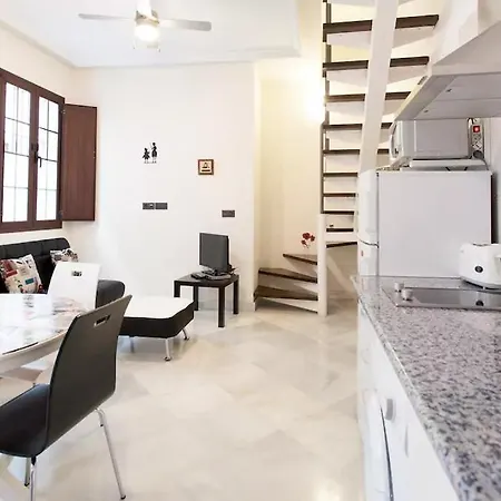 Al Ameda Duplex Apartment