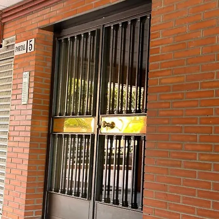 Hispalis Atico Bermejales Apartment *