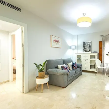 Apartment Pajaritos Center By Valcambre