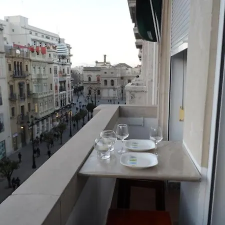 Next To La Giralda Terraza *