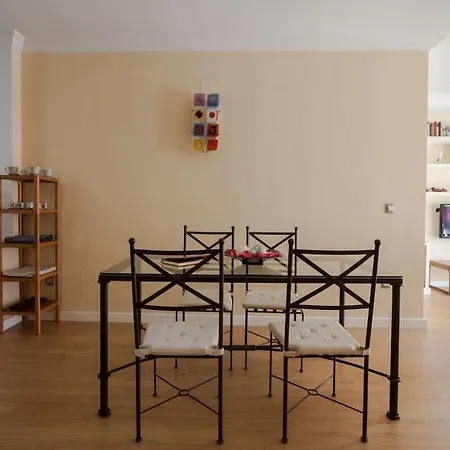 Apartment Next To La Giralda Terraza Seville