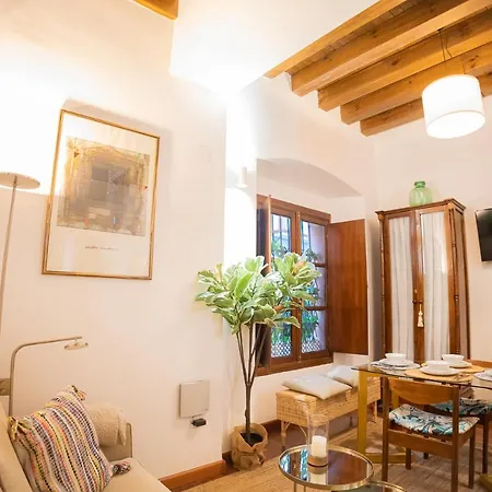 Malaver Apartment *
