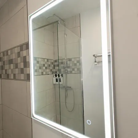 Guest house The Clover Seville