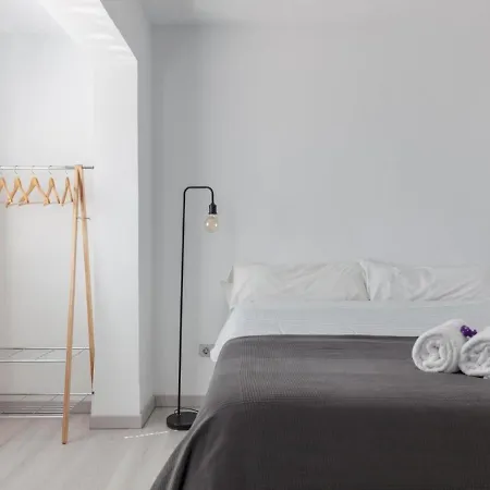 Atico De Ensueno En El Corazon De Wifi Ac Apartment Seville