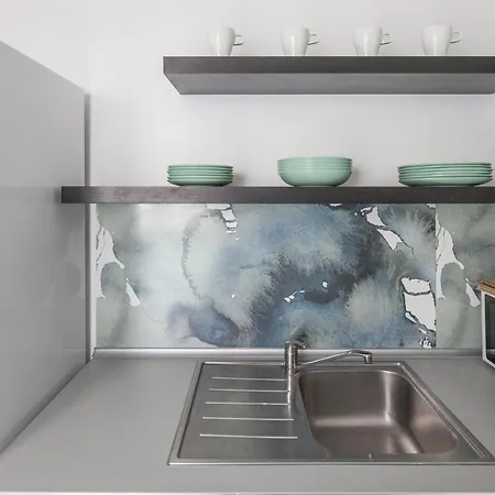 Serenity Retreat At - 20m Walk Cathedral Apartment
