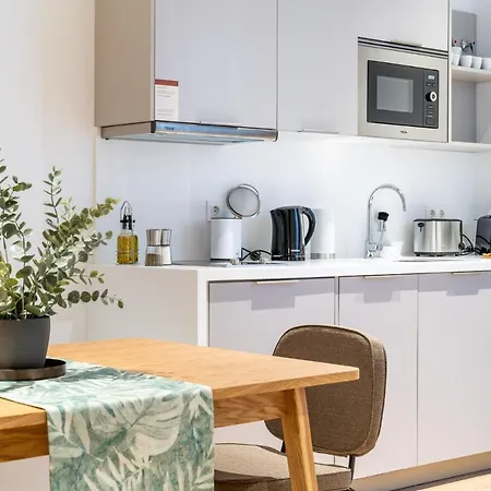 Apartment Limehome Calle Granada Seville