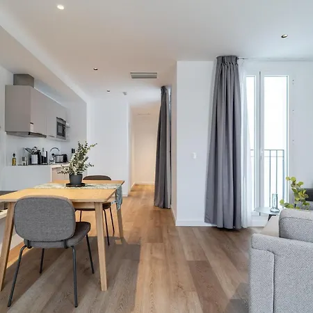 Limehome Calle Granada Apartment *