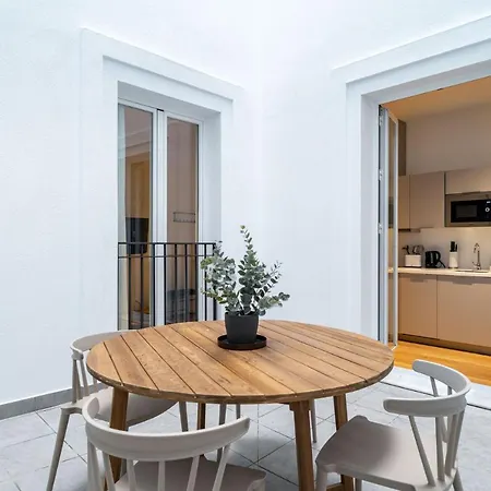 Limehome Calle Granada Apartment