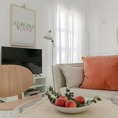 Aurora Terrace Apartment *