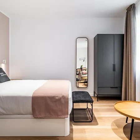 Limehome Ronda De Capuchinos Apartment Seville