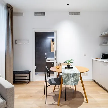 Apartment Limehome Ronda De Capuchinos Seville