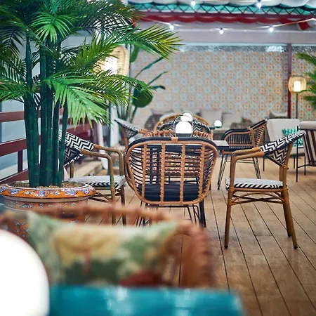 Hesperia Hotel