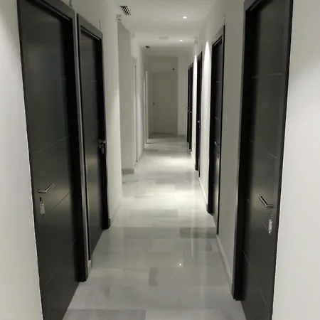 Hostel Central Sevilla إشبيلية