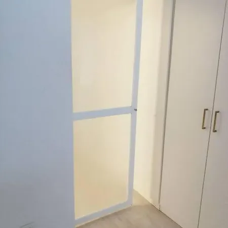 Duplex Center *
