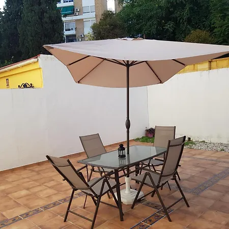 Apartment Nervion Piso Con Patio Seville