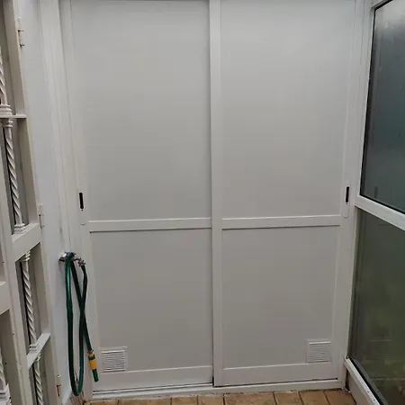 Apartamento Luminoso Exterior Con Balcon Y Patio En Centro Historico Feria-alameda *