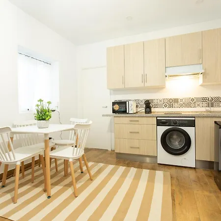 Apartment Wish Amparo De *