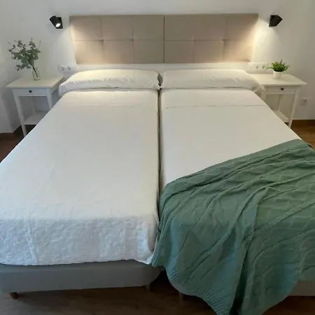 Global Apartment *