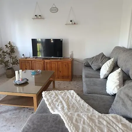 Bonita Casa En *