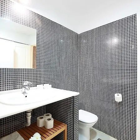 Apartment Nuevo Estudio Centro Sevilla. Ac/wifi Castellar 56 Seville