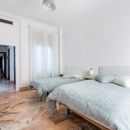 Banana Gay House - Only Men Pensionat Sevilla