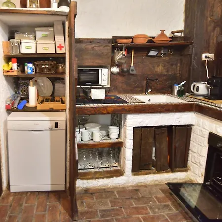 Dona Ines Barrio Santacruz Seville