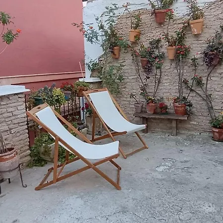 Homestay Dona Ines Barrio Santacruz *
