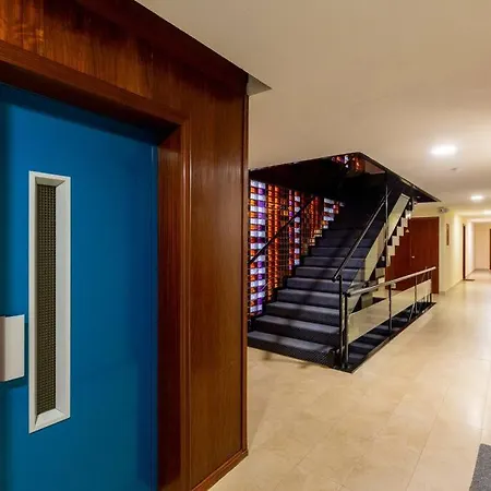 Apartment Mv Brand New Downtown Martinvilla Seville