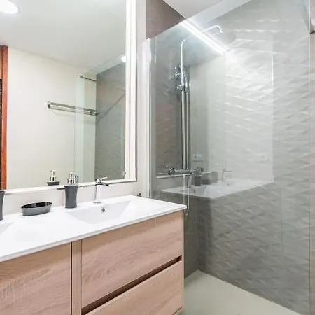 Mv Brand New Downtown Martinvilla Apartment *