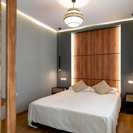 Comfortable In 40 M² Wifi And Parking * Seville